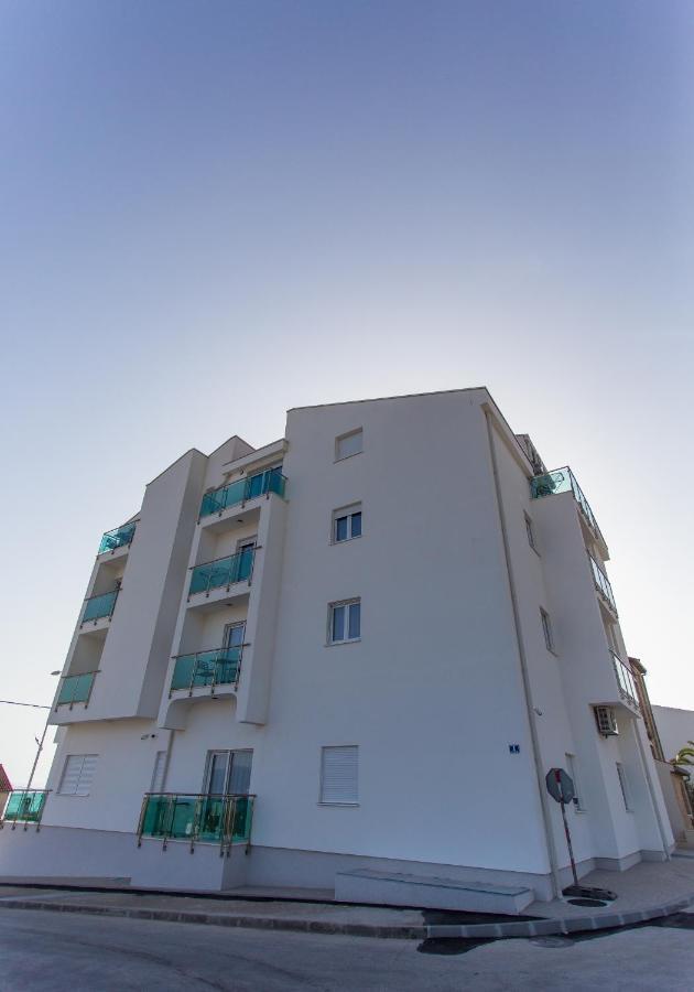 Ringo Apartments Подстрана Екстериор снимка