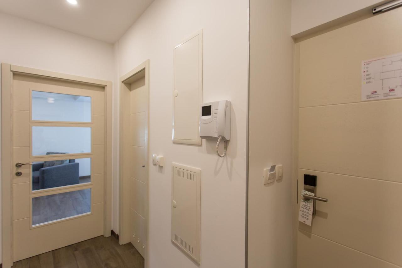 Ringo Apartments Подстрана Екстериор снимка